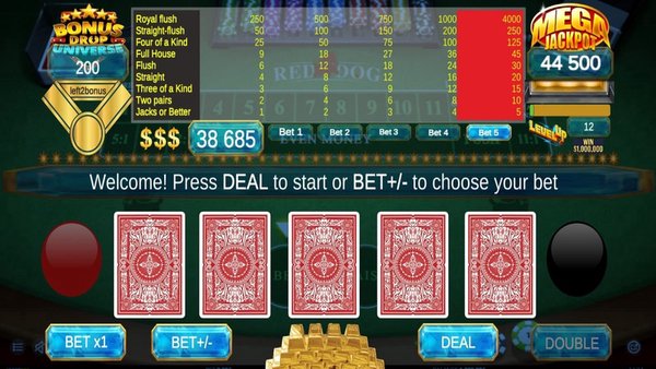 PVPoker — Карточные, скриншот интерфейса 1